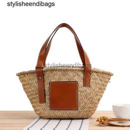 stylisheendibagsShopping Bags Boodschappentassen Handgemaakte Geweven Stro Mand Dames Designer Handtassen Bohemian Rotan Strand voor Schouder Rieten Shopper Tote 220303