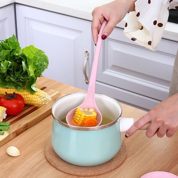 Sublimación 5 colores Cuchara de sopa en forma de cisne creativa Respetuoso con el medio ambiente Paja de trigo Plástico Mango largo Vajilla Vajilla Accesorios de cocina