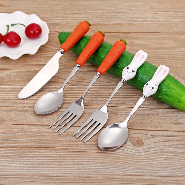 Cubiertos de sublimación Cute Easter Zanahoria Mango de conejo Cucharas de alimentación para bebés Cubiertos Niños Cuchara de acero inoxidable Tenedor Utensilios para niños 1pc Vajilla de almuerzo portátil