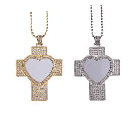 Bandejas colgantes de bisel de diamantes de imitación de sublimación, collar de corazón de amor cruzado en blanco con cadena para manualidades DIY