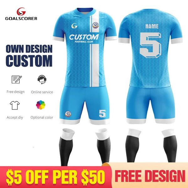 Sublimation personnalisé bleu ciel imprimé à manches courtes hommes uniforme de football adultes football culb jersey ensemble avec brodé W011 240318