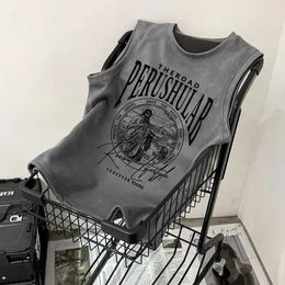 En daim american rétro à manches sans manches tshirt hommes été lâches Ruffian beaux gilet gest étudiant top y2k t-shirt 240420