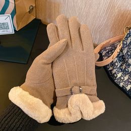 Guantes de gamuza Otoño e Invierno nuevos especialmente diseñados para mujeres con guantes de cinco dedos cálidos y gruesos de terciopelo guantes de tendencia fría