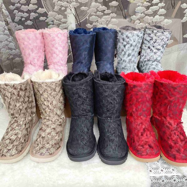 Bota alta de satén de gamuza Australia WGG Bailey Bow Botas para la nieve para mujer Piel de oveja Diseñador Invierno Cálido Mujer Botines cortos Doble G