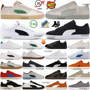 Suede Smash V2 Green blanc noir Classic One Piece Chaussures Paille Chatle Luffy Blackbeard Teech Rouge aux cheveux roux Shanks Rhuigi Boy Femmes Men Men Buggy Squirtle Shoe D7TZ #