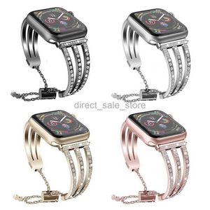 Convient pour bracelet de montre Apple 42 mm 38 mm 40 mm 41 mm 44 mm 45 mm 49 mm iwatch 6 5 4 3 2 1/2/3/4 avec bracelet métallique incrusté de diamants à trois rangées iwatch