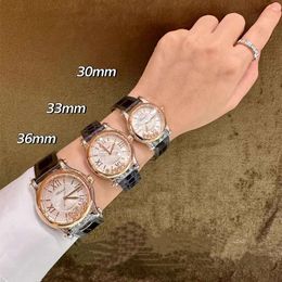 Convient pour les femmes de luxe Happy Automatic mécanique 7 5 Diamants 30/33 / 36 mm Watch Crocodile Skin 377662