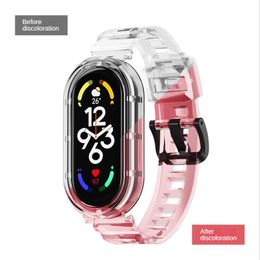 Geschikt voor Xiaomi Mi Band 7 Brap Bracelet 7 6 5 Universal Outdoor Light Changing Color Polsband 7th Generation Integrated Jelly Watchband Accessories