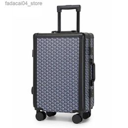 Valises Nouveaux ensembles de bagages en cuir PVC Femmes mode bagages roulants avec sac à main Hommes valise trolley de luxe Boîte d'embarquement en aluminium Q240115