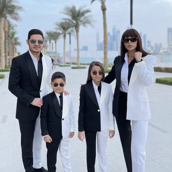 Costumes Noir Blanc Patchwork Famille ParentEnfant Même Costume/Hommes Femmes Costumes Enfant Blazer Pantalon Slim Fit Mode Quotidien Ensemble Sur Mesure