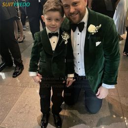 Suits Boy S Suit Outfit Fashion Shawl Rapel Velvet Blazer Wedding Bloem Kid Tailor Made Jacket Broek 2 stuks Formele gelegenheid Kleding 230815