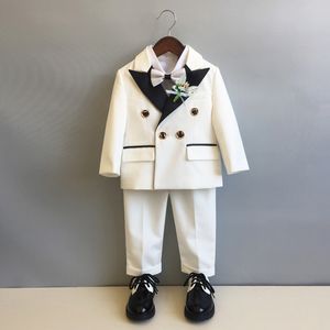 Trajes para niños Traje de vestir británico formal Conjuntos Flor Niños Boda Primer cumpleaños del bebé Traje de rendimiento Niños Blazer Pantalones Trajes 230626