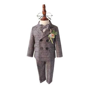 Pakken jongens lente herfst grijze plaid pakken set gentleman kind verjaardag banket fotografie kostuum kinderjas broeken vest bowtie y240516