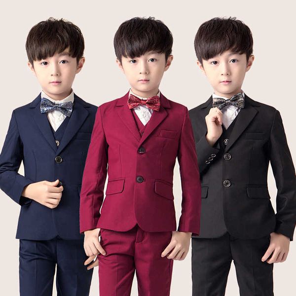 Costumes Enfants Robe Formelle Costume Ensembles Flowwer Garçons Blazer + Gilet + Pantalon 3pcs Tenues Enfants Fête De Mariage Piano Performance Hôte CostumeHKD230704