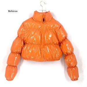 Trajes chaqueta acolchada recortada abrigo de burbujas Parka de invierno para mujer nueva ropa de moda chaqueta cálida informal Hort ropa de invierno a rayas