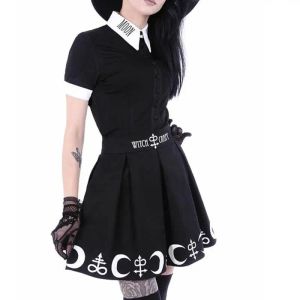 Suits Gothic Vrouwen Tweedelige Set Halloween Shirt Rok Sets Zwarte Letters Maan Bedrukte Rok Pak Dames Set Outfits Plus Size S5XL