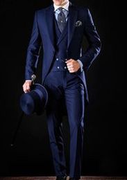 Trajes Estilo de caballero italiano Hombre de boda Abrigo de cola larga Novio Esmoquin de fiesta Trajes formales para hombre Terno Masculino (chaqueta + pantalones + chaleco) t)