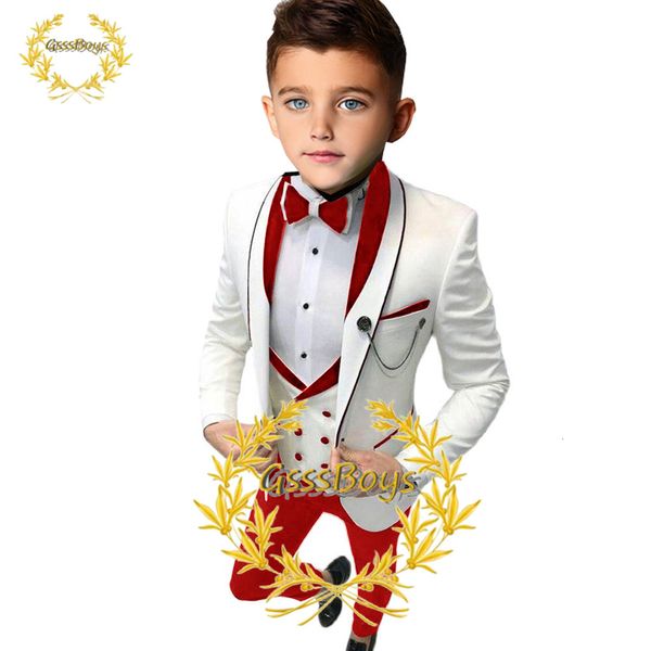 Costumes Enfants Costume De Mariage Smoking Trois Pièces Veste Pantalon Gilet Personnalisé 3-16 Garçons Vêtements Blazer Ensemble Rouge Tenue Complète conjuntos de blazer 230131