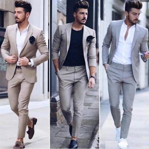 Costumes Dernier design Mens Luxurious Business Men's Suit for Wedding Party Tuxedos Slim Fit Peak Pink Pink Costumes mâles (veste + pantalon)