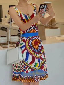 Costuts rétro piste d'été nouveau tube sexy gilet haut imprimé chemisier + taille haute jupe à la mode