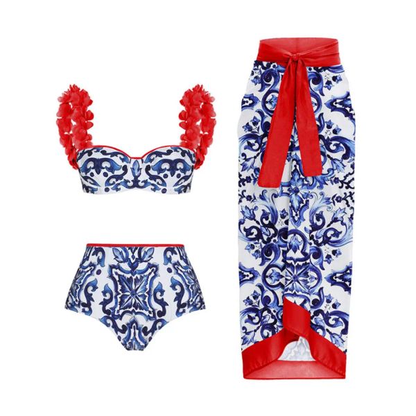 Suits maillot de bain deux pièces Tankini Femmes Suite de natation 2022 Shorts de luxe Triangle Micro Bourkini Red Swimswear pour les filles avec couverture