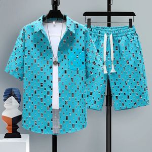 Conjunto de 2 piezas de verano, chándal para hombre, dos camisas falsas, pantalones cortos, ropa de calle Harajuku, conjuntos para hombre de gran tamaño, trajes cortos, trajes 240312