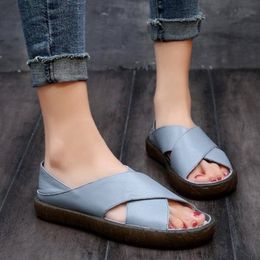 Été 2020 femmes sandales fond souple en cuir à la main dames chaussures sans lacet sandales plates 35-41 soutien Drop Shopping