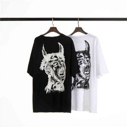 Zomer 2022 Mode Merk Revenge Horn Devil Bruld Sketch High Street Heren en Dames T-shirt met korte mouwen