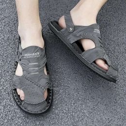 Été 2024 Sandals en cuir en cuir Anti-odor Sof Sole Sole Anti-Slip Casual Dual Use Bea 357