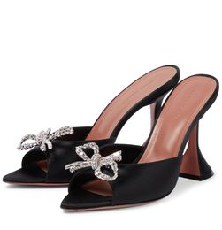 Zomer Aminas luxe muaddis rosie sandalen schoenen voor vrouwen kristal-bow satijn dame peep teen muilezels feestje trouwjurk elegant gladde glad