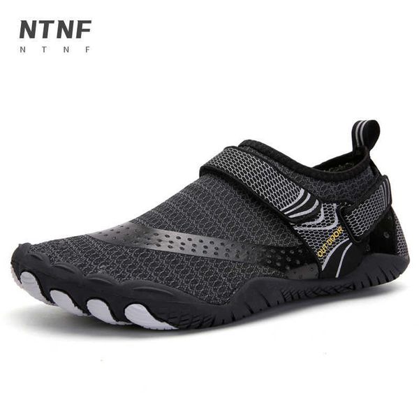 Été Aqua Chaussures Hommes Baskets À Séchage Rapide Pieds Nus Chaussette D'eau En Amont Natation Randonnée Chaussures Sport En Plein Air Bord De Mer Plage Chaussures Y0714