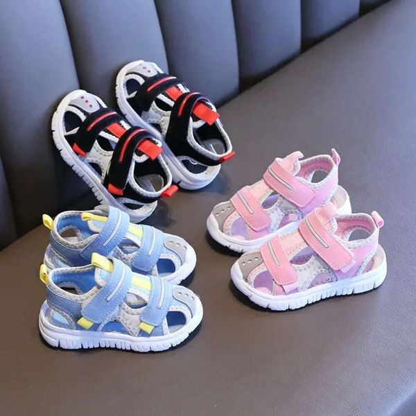 Bébé d'été pour filles garçons en bas de fonds en tissu de fond de mode Petite enfants sandales de plage