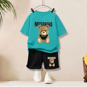 Summer Baby Girl Clothes Kid Boy Cartoon Bear T-shirts Short Suit Enfants Enfants Coute O Cou Top et Bottom 2 pièces Set 240416