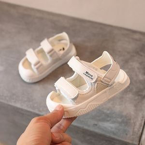 Sandales de garçons pour bébés d'été