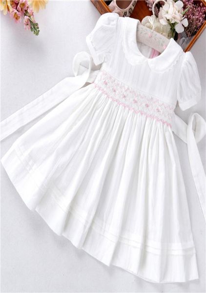 Robes d'été pour bébés filles, smockées blanches, en coton fait à la main, vêtements de mariage vintage pour enfants, boutiques de fête princesse, vêtements pour enfants Y23227672