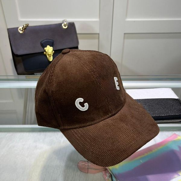 Capas de pelota de verano Cartas de pana Capa de béisbol para hombres Sombreros de diseñador Fashion Street Hat Gelloy Colors Multi Colors Opcional