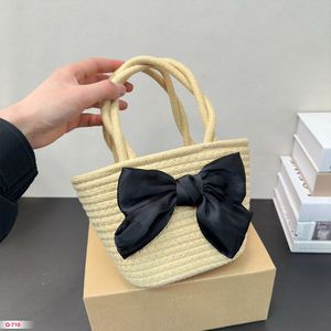 Panier d'été Pique-nique Sortie de luxe Designer Tote Bogg Bags Crochet Sacs Vegetable Basket Beach Sac Dhgatebrandstore