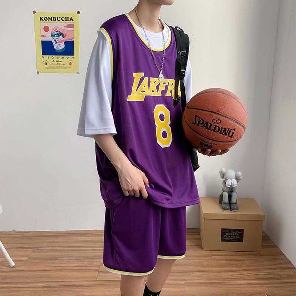 Été basket-ball loisirs sport costume mâle Hong Kong style tendance faux deux pièces t-shirt à manches courtes jeunesse pantalon à cinq points ensemble X0909