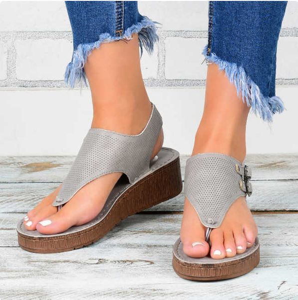 Verano Playa Sandalia Mujer Diseño Antideslizante Cabeza Redonda Mujer Zapato Femenino Open-Toe Casual Sandalias Ladies Tamaño grande 35-43 210611