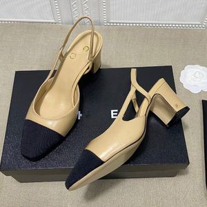 Sandales de plage d'été chaussures de marque chaussures en cuir de mode décontractée boucle de ceinture talons épais talons Baotou dame travail plat femmes chaussures habillées avec boîte