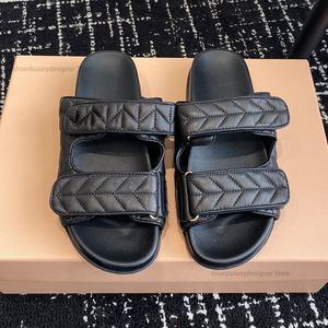 Zomer Strand Vrouwen Platform Sandalen Slippers Slides echt leer ruitvorm casual muilezels outdoor Luxe Ontwerpers zwarte schoenen met doos