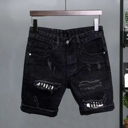 Summer Black Ripped Cat Whisker Patch Letter Imprimer Slim Denim Shorts Teenagers Jeans Boys and Girls Cowboy Pantalons courts 240417