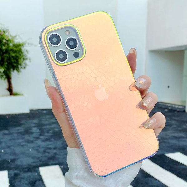 Étuis de téléphone Summer Bling Laser Aurora Gradient Couleur Serpent Matte Fibre de carbone TPU PC Couverture arrière pour iPhone 13 12 Mini 11 Pro XS Max XR X 6 6S 7 8 Plus