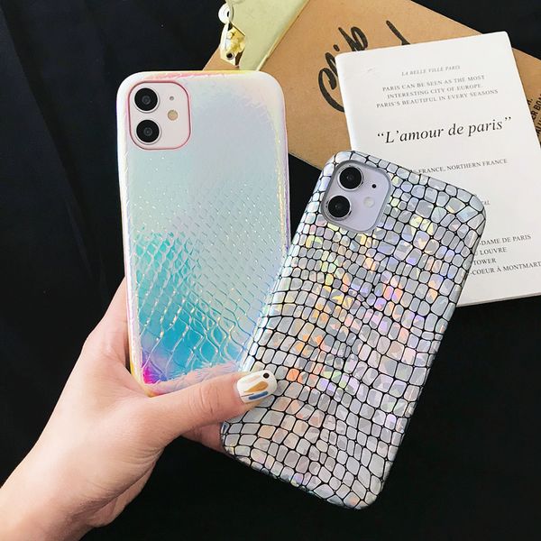 Summer Bling Laser Gradient Cases Holographic Magic Color Holo Croc Cocodrilo Funda trasera de cuero suave para iPhone 14 13 12 Mini 11 Pro XS Max XR X 6 6S 7 8 Plus