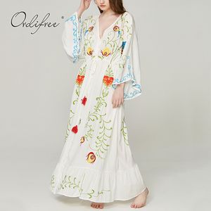 Été Boho Femmes Floral Broderie Maxi Vintage Fleur Rétro Longue Robe De Plage 210415