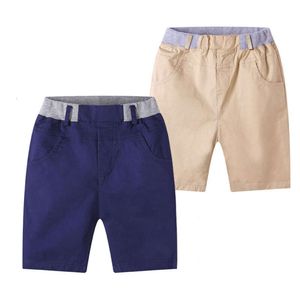 Summer Boys Shorts Couleur solide Children's Cargo Teenager School Capris tissé bébé pantalon décontracté pantalon pour enfants Vêtements L2405