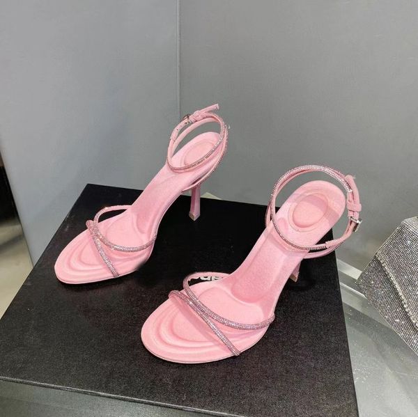 Summer Brand Cinturino alla caviglia Sandali di cristallo estate Scarpe da donna Sandalo Black Pink Satin Luxury Designer Foot Ring Calzature di fabbrica a fascia stretta con tacco alto