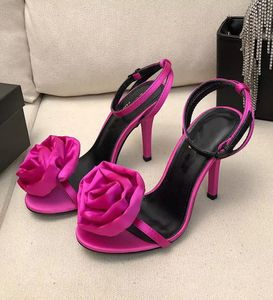 Marque d'été Cassandra femmes sandales chaussures tache fleur Rose vert Rose noir dame pompes robe de soirée de mariage en gros gladiateur Sandalias EU35-43, avec boîte