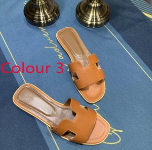 Été marque design baskets tongs pantoufles mode luxe sandales en cuir chaîne en métal dames décontracté 38-45