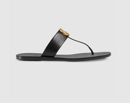 Chanclas de diseñador de marca de verano para mujer, sandalias deslizantes de cuero genuino a la moda, zapatos informales con cadena de Metal para mujer